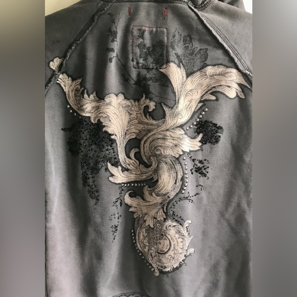 MM UNPLUGGED BEADED RHINESTONE EMBELLISHED GRAPHIC ZIP UP HOODIE - Picture 10 of 12